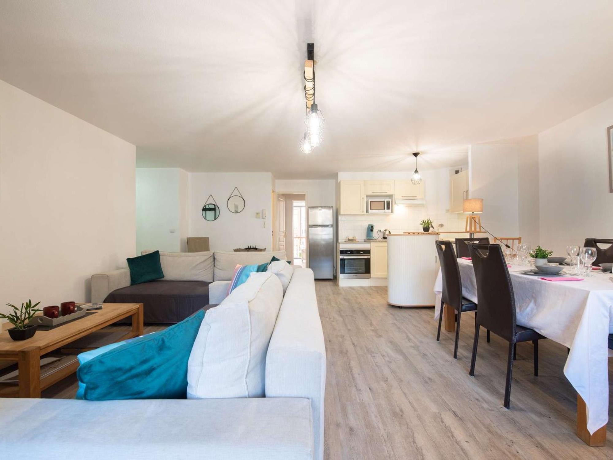 Appartement 6 Pers, Centre St-Lary, 2 Ch + Cabine, Garage, Balcon, Et Ascenseur - Fr-1-296-361 Saint-Lary-Soulan Bagian luar foto